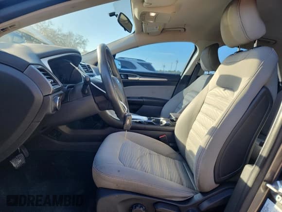 ✅ 2016 Ford Fusion S • VIN: 1FA6P0G79G5108726 • Lot: 82684275. Listed on Copart with 153,562 mi. Free auction sales archive from the USA and detailed vehicle history report at DreamBid. Image 7.