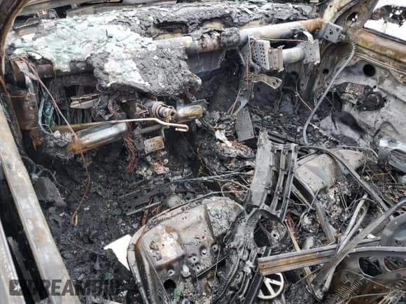 ✅ 2006 Volkswagen Golf GLS • VIN: 9BWGL61J164010527 • Лот: 50222025. Опубликован ранее на Copart с пробегом Не указан. Бесплатный доступ к архиву аукционных продаж из США и подробный отчёт об истории автомобиля на DreamBid. Изображение 8.