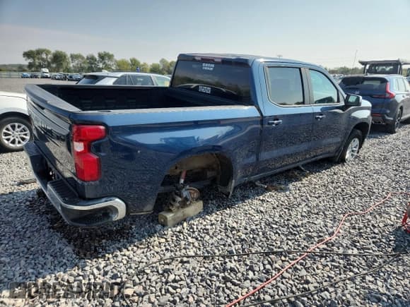 ✅ 2019 Chevrolet Silverado 1500 LT • VIN: 3GCUYDED5KG185805 • Лот: 87047745. Опубликован ранее на Copart с пробегом 129 596 миль. Бесплатный доступ к архиву аукционных продаж из США и подробный отчёт об истории автомобиля на DreamBid. Изображение 3.