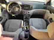 2011 Hyundai Accent GLS z VIN KMHCN4AC9BU611876, wystawiony jako Copart lot #73203914 z przebiegiem 171 046 mil mil oraz Szkoda całkowita • Salvage title. Historia ofert i sprzedaży dostępna na DreamBid. Obrazek 8.