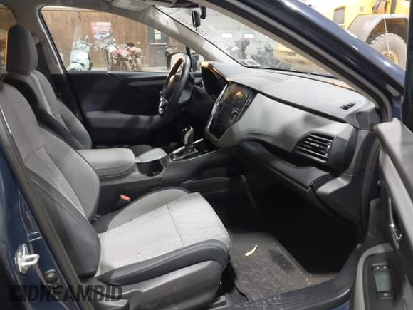 ✅ 2024 Subaru Outback Premium • VIN: 4S4BTADC3R3110896 • Lot: 43716425. Listed on IAAI with 13,584 mi. Free auction sales archive from the USA and detailed vehicle history report at DreamBid. Image 5.