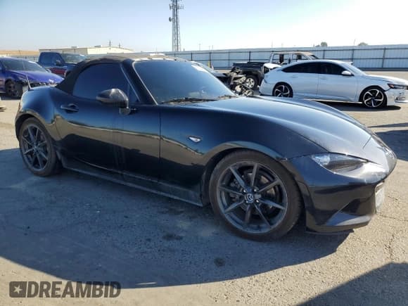 ✅ 2016 Mazda MX-5 Miata Club • VIN: JM1NDAC72G0116576 • Lot: 86140405. Wystawiony na Copart z przebiegiem 94 692 mil. Bezpłatny archiwum sprzedaży aukcyjnych z USA i szczegółowy raport historii pojazdu na DreamBid. Zdjęcie 4.
