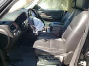 ✅ 2008 Chevrolet Suburban 2LT • VIN: 1GNFK16328R171178 • Lot: 75435094. Wystawiony na Copart z przebiegiem 162 930 mil. Bezpłatny archiwum sprzedaży aukcyjnych z USA i szczegółowy raport historii pojazdu na DreamBid. Zdjęcie 7.