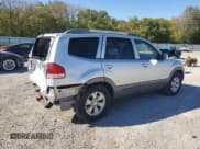 ✅ 2009 Kia Borrego LX • VIN: KNDJH741895022028 • Lot: 91077095. Listed on Copart with 266,918 mi. Free auction sales archive from the USA and detailed vehicle history report at DreamBid. Image 3.