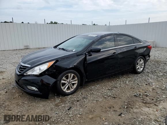 ✅ 2013 Hyundai Sonata GLS • VIN: 5NPEB4AC1DH655826 • Lot: 64220514. Listed on Copart with 111,073 mi. Free auction sales archive from the USA and detailed vehicle history report at DreamBid. Image 1.