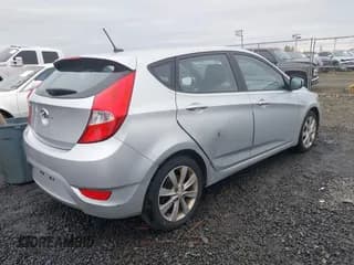 ✅ 2012 Hyundai Accent SE • VIN: KMHCU5AE7CU006010 • Лот: 43610200. Опубликован ранее на IAAI с пробегом 134 292 миль. Бесплатный доступ к архиву аукционных продаж из США и подробный отчёт об истории автомобиля на DreamBid. Изображение 4.