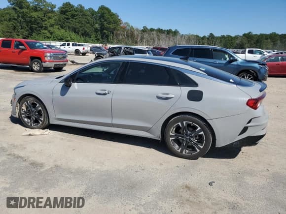 ✅ 2022 Kia K5 GT-Line • VIN: 5XXG64J2XNG110242 • Lot: 71152995. Wystawiony na Copart z przebiegiem 72 318 mil. Bezpłatny archiwum sprzedaży aukcyjnych z USA i szczegółowy raport historii pojazdu na DreamBid. Zdjęcie 2.