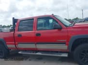 ✅ 2005 Chevrolet Silverado 2500HD LS • VIN: 1GCHK23U15F855835 • Lot: 42692755. Wystawiony na IAAI z przebiegiem 328 871 mil. Bezpłatny archiwum sprzedaży aukcyjnych z USA i szczegółowy raport historii pojazdu na DreamBid. Zdjęcie 13.