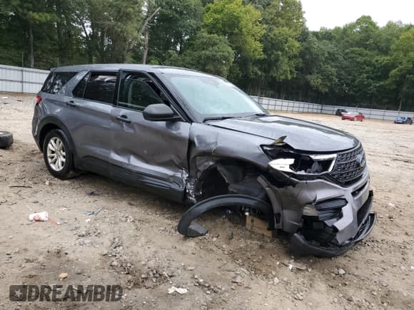 ✅ 2021 Ford Explorer • VIN: 1FMSK7BH5MGB28029 • Lot: 71401394. Wystawiony na Copart z przebiegiem 84 351 mil. Bezpłatny archiwum sprzedaży aukcyjnych z USA i szczegółowy raport historii pojazdu na DreamBid. Zdjęcie 4.