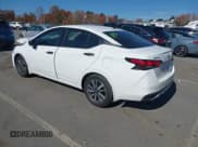 ✅ 2024 Nissan Versa S • VIN: 3N1CN8DV2RL878602 • Лот: 43620767. Опубликован ранее на IAAI с пробегом 22 248 миль. Бесплатный доступ к архиву аукционных продаж из США и подробный отчёт об истории автомобиля на DreamBid. Изображение 3.