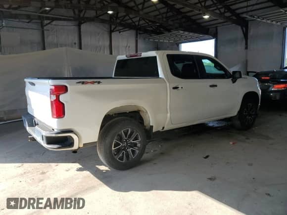 2022 Chevrolet Silverado 1500 Work Truck z VIN 2GCUDAED0N1512425, wystawiony jako Copart lot #66511025 z przebiegiem 28 746 mil mil oraz Czysty tytuł • Clean title. Historia ofert i sprzedaży dostępna na DreamBid. Obrazek 3.