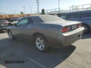 ✅ 2010 Dodge Challenger SE • VIN: 2B3CJ4DV5AH318508 • Lot: 87017774. Wystawiony na Copart z przebiegiem Nie podano. Bezpłatny archiwum sprzedaży aukcyjnych z USA i szczegółowy raport historii pojazdu na DreamBid. Zdjęcie 2.