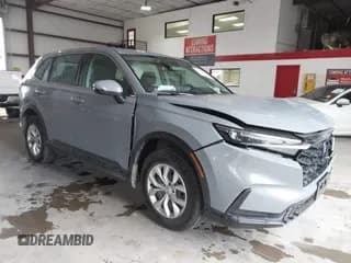 ✅ 2024 Honda CR-V LX • VIN: 2HKRS4H23RH403484 • Lot: 41288246. Wystawiony na IAAI z przebiegiem 21 640 mil. Bezpłatny archiwum sprzedaży aukcyjnych z USA i szczegółowy raport historii pojazdu na DreamBid. Zdjęcie 1.