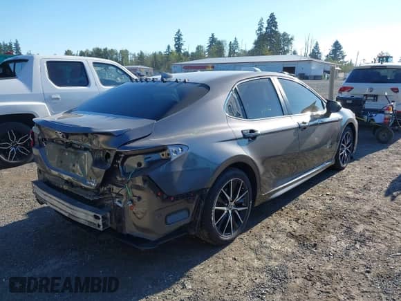 2021 Toyota Camry Hybrid SE с VIN 4T1G31AK8MU030529, выставлен на аукционе IAAI как лот 42951402 с пробегом 155 788 миль миль и . История ставок и продаж доступна на DreamBid. Изображение 4.