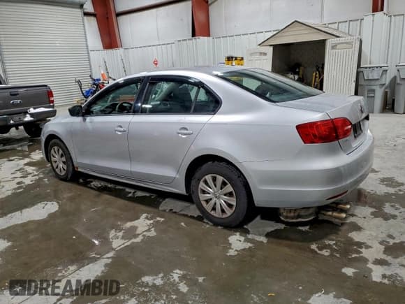 ✅ 2013 Volkswagen Jetta • VIN: 3VW2K7AJ6DM210878 • Lot: 95690495. Listed on Copart with 141,313 mi. Free auction sales archive from the USA and detailed vehicle history report at DreamBid. Image 2.