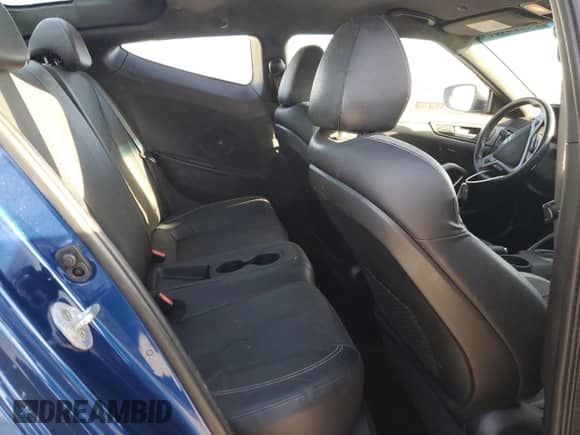 ✅ 2016 Hyundai Veloster Turbo • VIN: KMHTC6AE0GU288554 • Lot: 91095185. Listed on Copart with 120,560 mi miles. Access the free auction sales archive from the USA and view a detailed vehicle history report at DreamBid. Image 10.