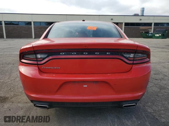✅ 2022 Dodge Charger SXT • VIN: 2C3CDXBG2NH149540 • Lot: 90285055. Wystawiony na Copart z przebiegiem 105 075 mil. Bezpłatny archiwum sprzedaży aukcyjnych z USA i szczegółowy raport historii pojazdu na DreamBid. Zdjęcie 6.