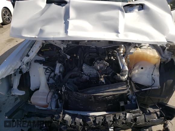 ✅ 2017 Dodge Challenger R/T • VIN: 2C3CDZBT3HH616803 • Lot: 63988403. Wystawiony na Copart z przebiegiem 82 038 mil. Bezpłatny archiwum sprzedaży aukcyjnych z USA i szczegółowy raport historii pojazdu na DreamBid. Zdjęcie 12.