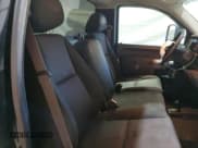 ✅ 2014 Chevrolet Silverado 2500HD Work Truck • VIN: 1GC0KVCG9EF174797 • Лот: 86870605. Опубликован ранее на Copart с пробегом 206 564 миль. Бесплатный доступ к архиву аукционных продаж из США и подробный отчёт об истории автомобиля на DreamBid. Изображение 10.