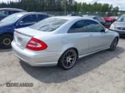 ✅ 2003 Mercedes-Benz CLK 55 AMG • VIN: WDBTJ76H13F035842 • Лот: 42315042. Опубликован ранее на IAAI с пробегом 176 608 миль. Бесплатный доступ к архиву аукционных продаж из США и подробный отчёт об истории автомобиля на DreamBid. Изображение 4.