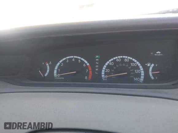 ✅ 2000 Toyota Avalon XL • VIN: 4T1BF28B6YU033254 • Lot: 43875129. Listed on IAAI with 308,802 mi. Free auction sales archive from the USA and detailed vehicle history report at DreamBid. Image 12.