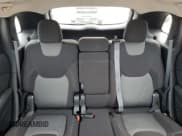 ✅ 2018 Jeep Cherokee Latitude • VIN: 1C4PJMCB6JD564195 • Lot: 68471025. Listed on Copart with 130,908 mi. Free auction sales archive from the USA and detailed vehicle history report at DreamBid. Image 10.