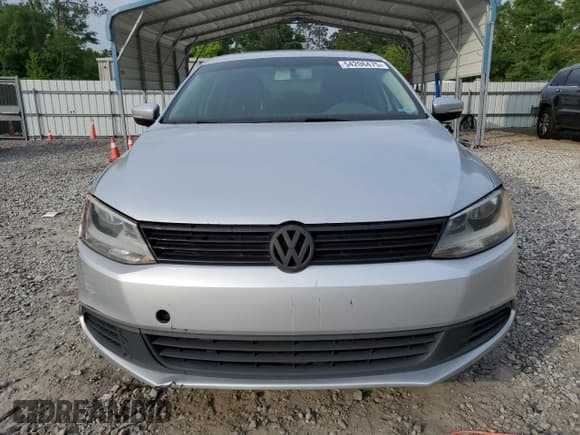 ✅ 2011 Volkswagen Jetta SE • VIN: 3VWDX7AJ7BM303951 • Lot: 54206475. Listed on Copart with 181,220 mi. Free auction sales archive from the USA and detailed vehicle history report at DreamBid. Image 5.