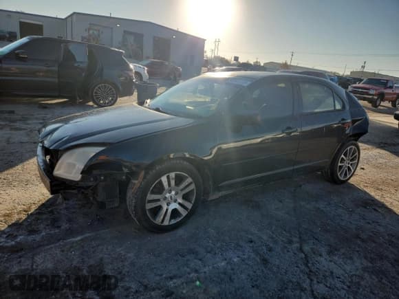 ✅ 2008 Ford Fusion SE • VIN: 3FAHP07Z98R129715 • Lot: 92345205. Listed on Copart with 168,196 mi. Free auction sales archive from the USA and detailed vehicle history report at DreamBid. Image 1.