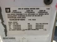 ✅ 2006 Chevrolet Silverado 2500HD LT2 • VIN: 1GCHK23D16F165942 • Lot: 64203524. Wystawiony na Copart z przebiegiem 334 166 mil. Bezpłatny archiwum sprzedaży aukcyjnych z USA i szczegółowy raport historii pojazdu na DreamBid. Zdjęcie 12.