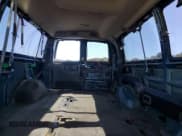 ✅ 2002 GMC Savana • VIN: 1GJHG39R621136558 • Лот: 64807255. Опубликован ранее на Copart с пробегом 283 360 миль. Бесплатный доступ к архиву аукционных продаж из США и подробный отчёт об истории автомобиля на DreamBid. Изображение 10.