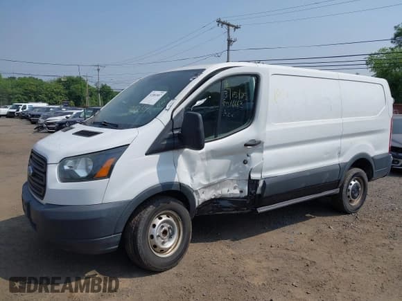 ✅ 2015 Ford Transit Cargo • VIN: 1FTNR1YM6FKB00237 • Лот: 41881887. Опубликован ранее на IAAI с пробегом 97 274 миль. Бесплатный доступ к архиву аукционных продаж из США и подробный отчёт об истории автомобиля на DreamBid. Изображение 6.