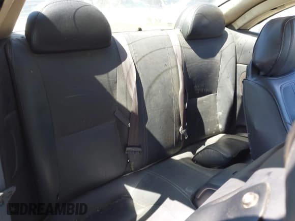 ✅ 2004 Lexus SC 430 • VIN: JTHFN48Y240051243 • Lot: 42638957. Listed on IAAI with 195,849 mi. Free auction sales archive from the USA and detailed vehicle history report at DreamBid. Image 8.