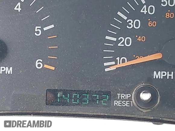 ✅ 2001 Jeep Cherokee Sport • VIN: 1J4FF58S21L557644 • Lot: 42665350. Listed on IAAI with 140,372 mi. Free auction sales archive from the USA and detailed vehicle history report at DreamBid. Image 15.