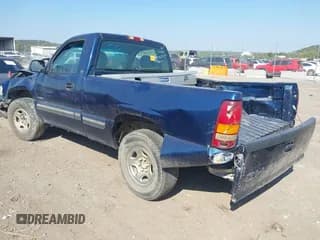 ✅ 2001 Chevrolet Silverado 1500 • VIN: 1GCEC14W01Z224545 • Lot: 43474128. Wystawiony na IAAI z przebiegiem Nie podano. Bezpłatny archiwum sprzedaży aukcyjnych z USA i szczegółowy raport historii pojazdu na DreamBid. Zdjęcie 3.