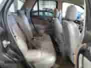 ✅ 2006 Saturn VUE • VIN: 5GZCZ63416S834472 • Lot: 75606924. Wystawiony na Copart z przebiegiem 207 921 mil. Bezpłatny archiwum sprzedaży aukcyjnych z USA i szczegółowy raport historii pojazdu na DreamBid. Zdjęcie 11.