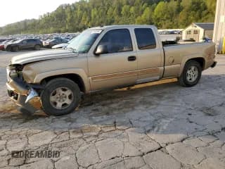 ✅ 2005 Chevrolet Silverado 1500 Z71 • VIN: 1GCEK19B95E183290 • Лот: 72253354. Опубликован ранее на Copart с пробегом 184 377 миль. Бесплатный доступ к архиву аукционных продаж из США и подробный отчёт об истории автомобиля на DreamBid. Изображение 1.