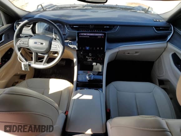 ✅ 2023 Jeep Grand Cherokee Limited • VIN: 1C4RJJBG0P8783501 • Lot: 89825255. Wystawiony na Copart z przebiegiem 51 680 mil. Bezpłatny archiwum sprzedaży aukcyjnych z USA i szczegółowy raport historii pojazdu na DreamBid. Zdjęcie 8.