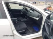 ✅ 2012 Mazda 3 i Touring • VIN: JM1BL1L85C1530812 • Lot: 41640423. Listed on IAAI with 135,744 mi. Free auction sales archive from the USA and detailed vehicle history report at DreamBid. Image 5.