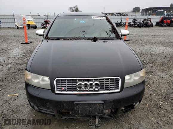 ✅ 2004 Audi S4 • VIN: WAUPL68E94A072191 • Lot: 43665755. Wystawiony na Copart z przebiegiem 176 196 mil. Bezpłatny archiwum sprzedaży aukcyjnych z USA i szczegółowy raport historii pojazdu na DreamBid. Zdjęcie 5.
