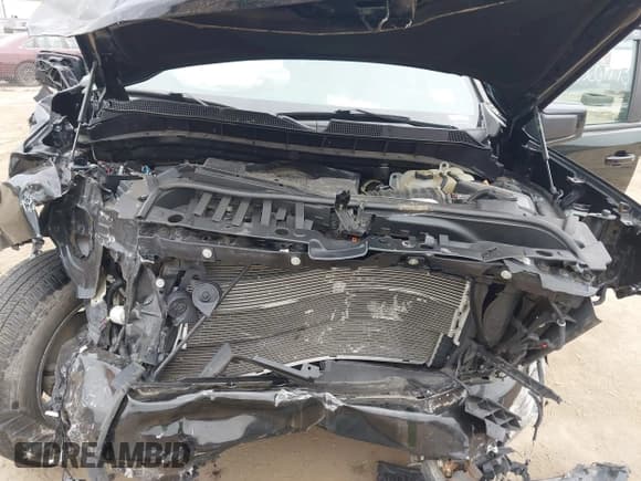 ✅ 2020 Chevrolet Silverado 1500 RST • VIN: 1GCRYEED4LZ118481 • Lot: 43607793. Listed on IAAI with 64,171 mi. Free auction sales archive from the USA and detailed vehicle history report at DreamBid. Image 10.