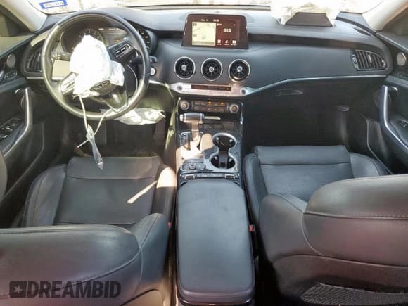 ✅ 2018 Kia Stinger Premium • VIN: KNAE25LAXJ6014386 • Lot: 70426815. Listed on Copart with 92,436 mi. Free auction sales archive from the USA and detailed vehicle history report at DreamBid. Image 8.