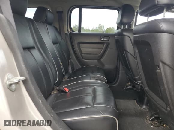 ✅ 2007 Hummer H3 SUV • VIN: 5GTDN13E878102070 • Lot: 81040085. Wystawiony na Copart z przebiegiem 235 351 mil. Bezpłatny archiwum sprzedaży aukcyjnych z USA i szczegółowy raport historii pojazdu na DreamBid. Zdjęcie 11.