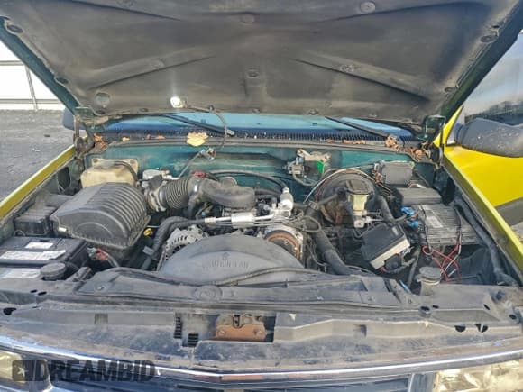 ✅ 1997 Chevrolet Silverado 1500 • VIN: 2GCEK19R3V1276692 • Lot: 94950975. Listed on Copart with 175,827 mi. Free auction sales archive from the USA and detailed vehicle history report at DreamBid. Image 11.