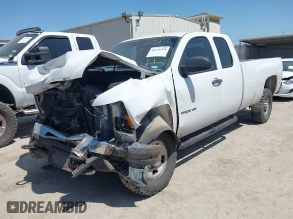 ✅ 2010 Chevrolet Silverado 2500HD • VIN: 1GC5CVBG2AZ222556 • Lot: 41948331. Wystawiony na IAAI z przebiegiem 213 515 mil. Bezpłatny archiwum sprzedaży aukcyjnych z USA i szczegółowy raport historii pojazdu na DreamBid. Zdjęcie 17.