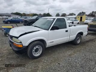 ✅ 2002 Chevrolet S-10 LS • VIN: 1GCCS145828207145 • Лот: 92952965. Опубликован ранее на Copart с пробегом 144 443 миль. Бесплатный доступ к архиву аукционных продаж из США и подробный отчёт об истории автомобиля на DreamBid. Изображение 1.