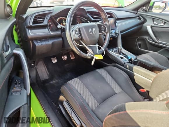 ✅ 2018 Honda Civic Si • VIN: 2HGFC3A55JH751686 • Lot: 84726755. Wystawiony na Copart z przebiegiem 94 981 mil. Bezpłatny archiwum sprzedaży aukcyjnych z USA i szczegółowy raport historii pojazdu na DreamBid. Zdjęcie 8.