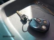 ✅ 2006 Chevrolet Silverado 2500HD LT3 • VIN: 1GCHK23D66F234544 • Lot: 43714309. Wystawiony na IAAI z przebiegiem 226 094 mil. Bezpłatny archiwum sprzedaży aukcyjnych z USA i szczegółowy raport historii pojazdu na DreamBid. Zdjęcie 11.