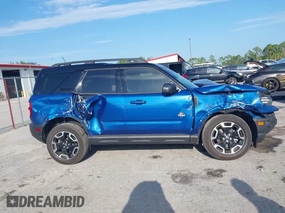 ✅ 2024 Ford Bronco Sport Outer Banks • VIN: 3FMCR9C61RRF36536 • Lot: 42363040. Wystawiony na IAAI z przebiegiem 5 789 mil. Bezpłatny archiwum sprzedaży aukcyjnych z USA i szczegółowy raport historii pojazdu na DreamBid. Zdjęcie 6.