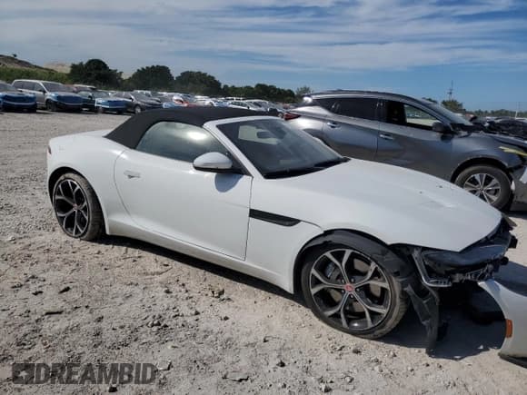✅ 2021 Jaguar F-Type P300 • VIN: SAJDD5GX1MCK75324 • Lot: 91090455. Wystawiony na Copart z przebiegiem 14 463 mil. Bezpłatny archiwum sprzedaży aukcyjnych z USA i szczegółowy raport historii pojazdu na DreamBid. Zdjęcie 4.