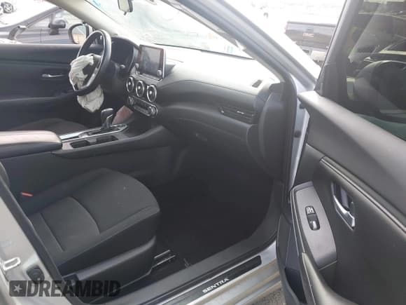 ✅ 2022 Nissan Sentra SV • VIN: 3N1AB8CV0NY296402 • Лот: 43665160. Опубликован ранее на IAAI с пробегом 98 298 миль. Бесплатный доступ к архиву аукционных продаж из США и подробный отчёт об истории автомобиля на DreamBid. Изображение 5.